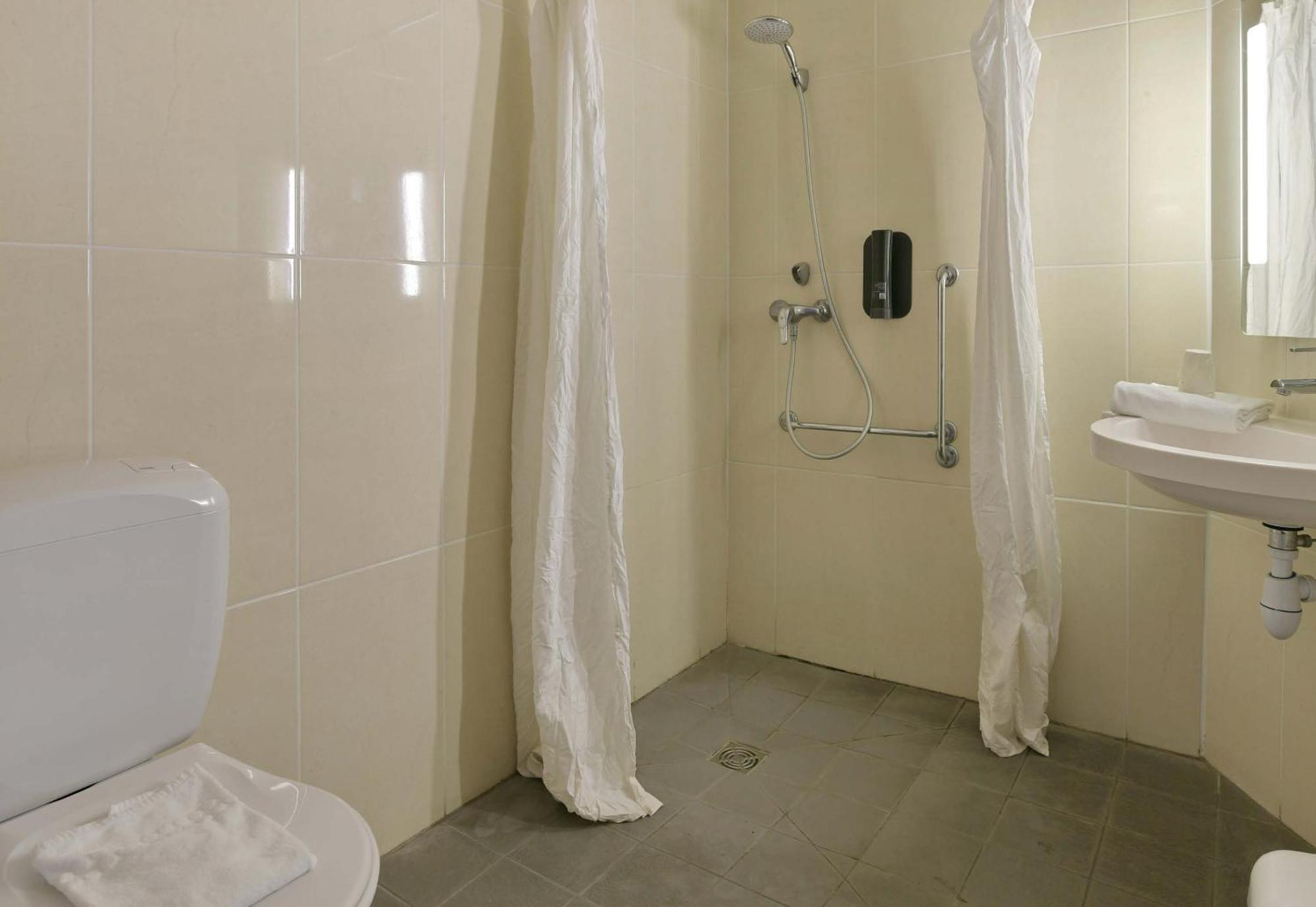 B&B Hôtel LE MANS Nord 1 Saint-Saturnin  Ngoại thất bức ảnh